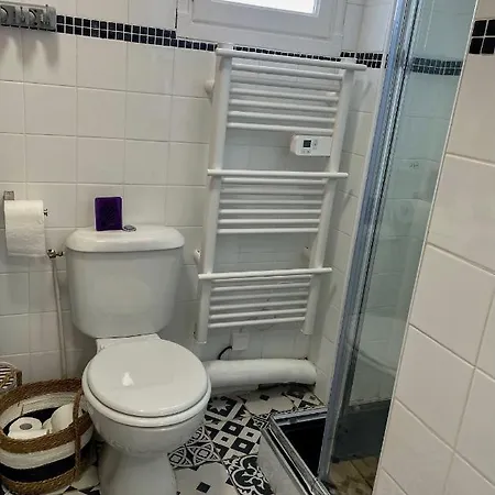 Canet-plage Houstal Apartment *